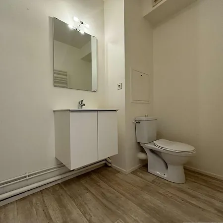 Apartment Appt - Lr110-f36